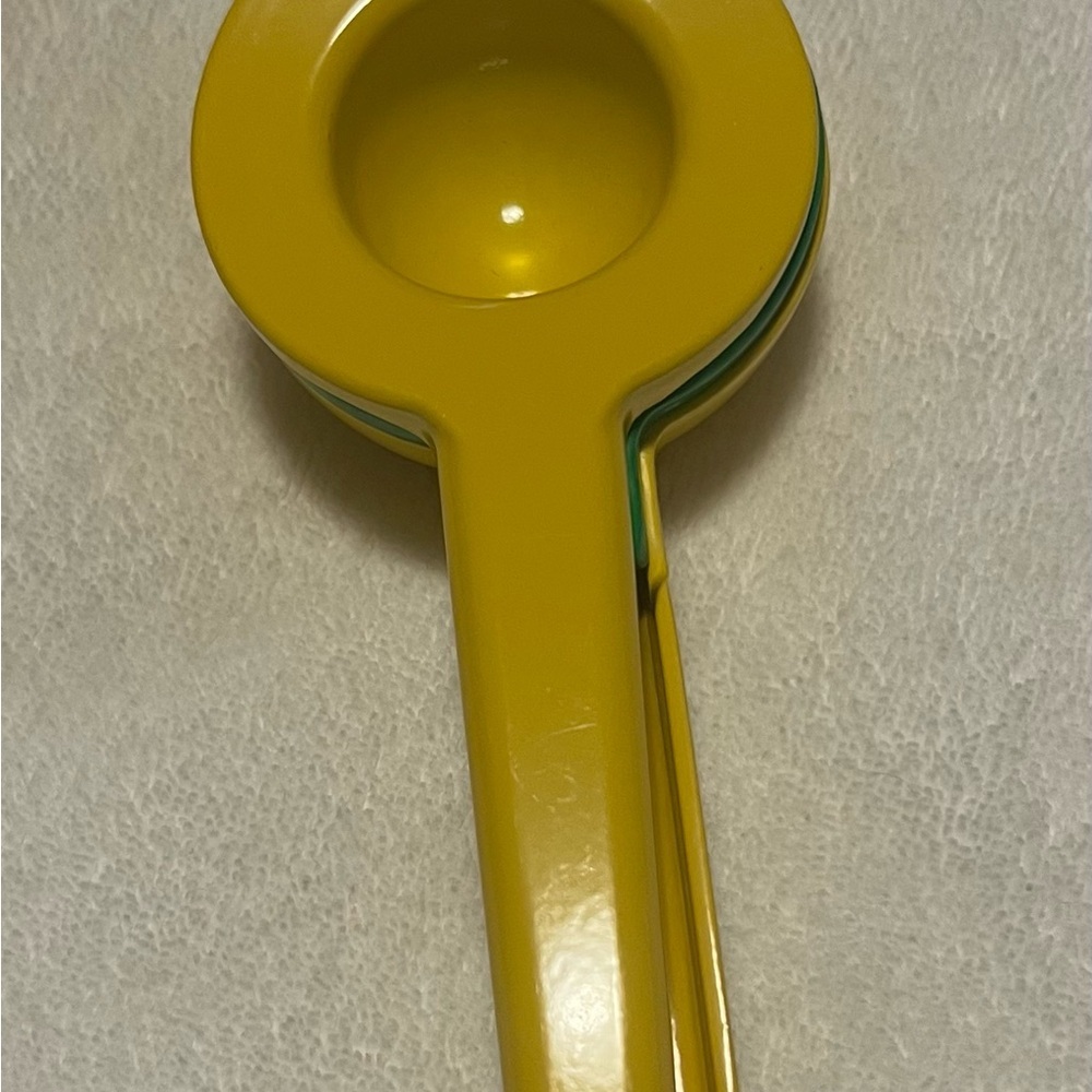 Yellow Citrus Juicer